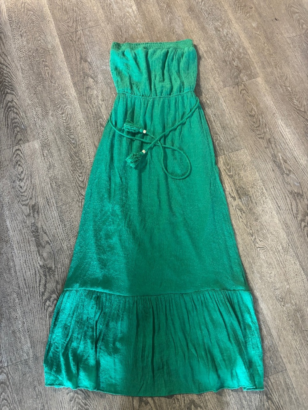 Green maxi dress